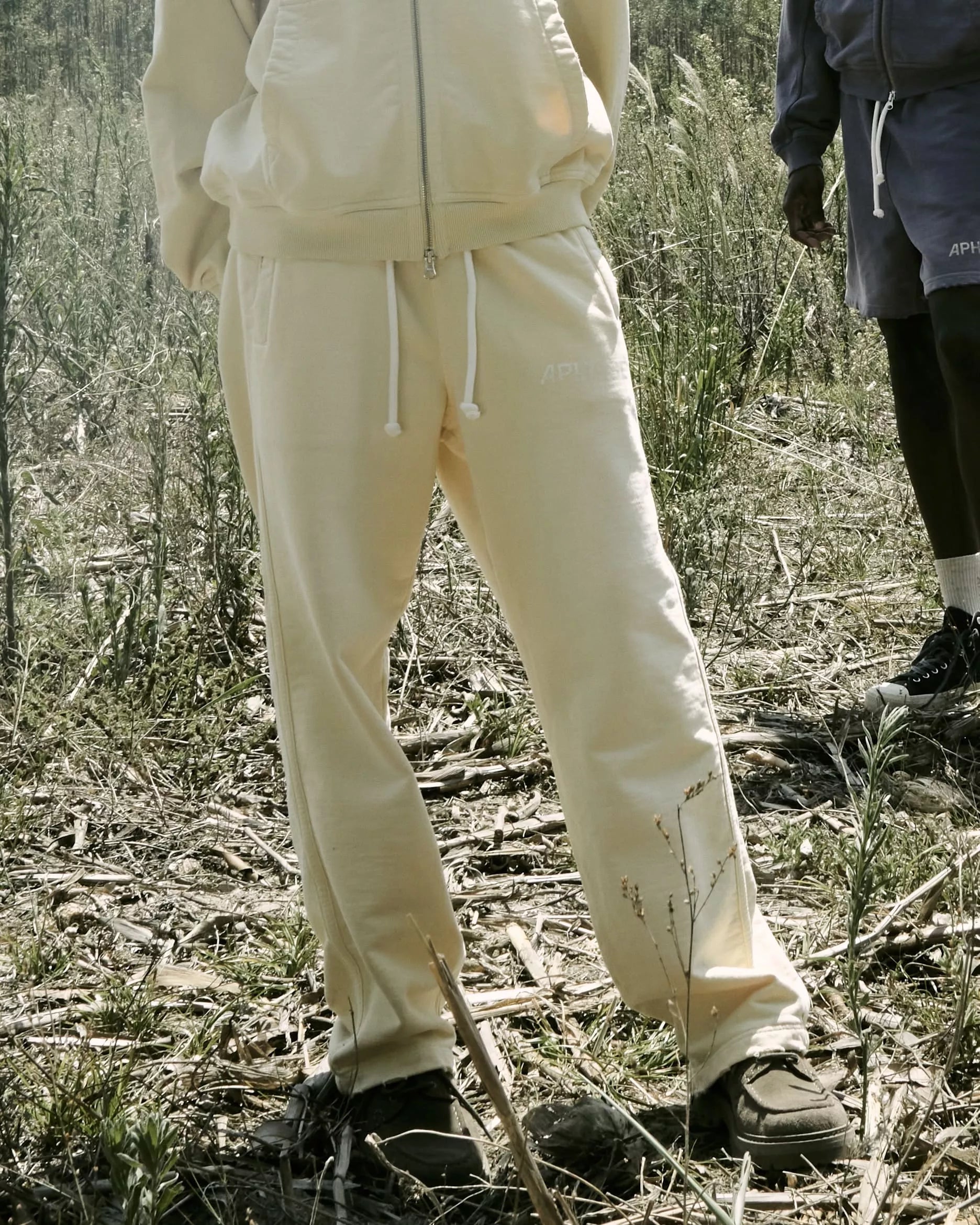 Aphase Classic Sweatpants - Daisy Yellow